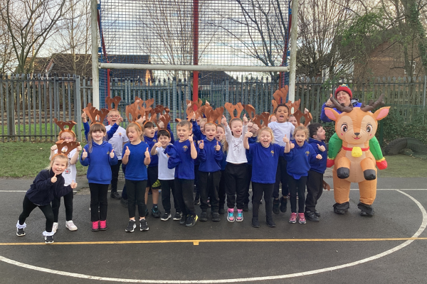  Record-Breaking Reindeer Run for Springhill Hospice